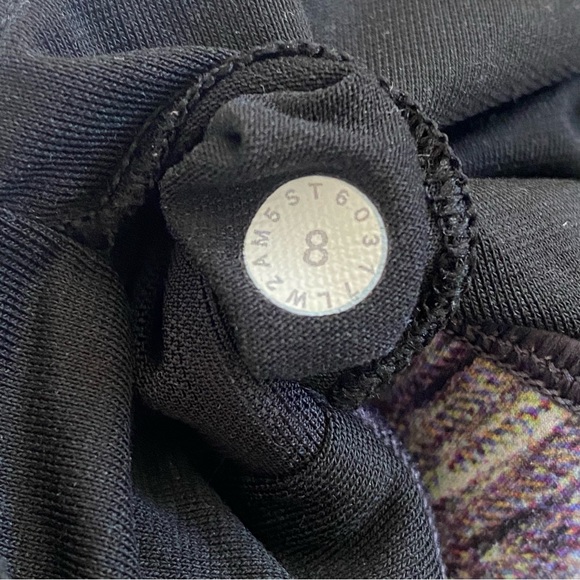 Lululemon Energy sports Bra Nulux Polychromatic 50g Multi Black gray blue white - Picture 4 of 7